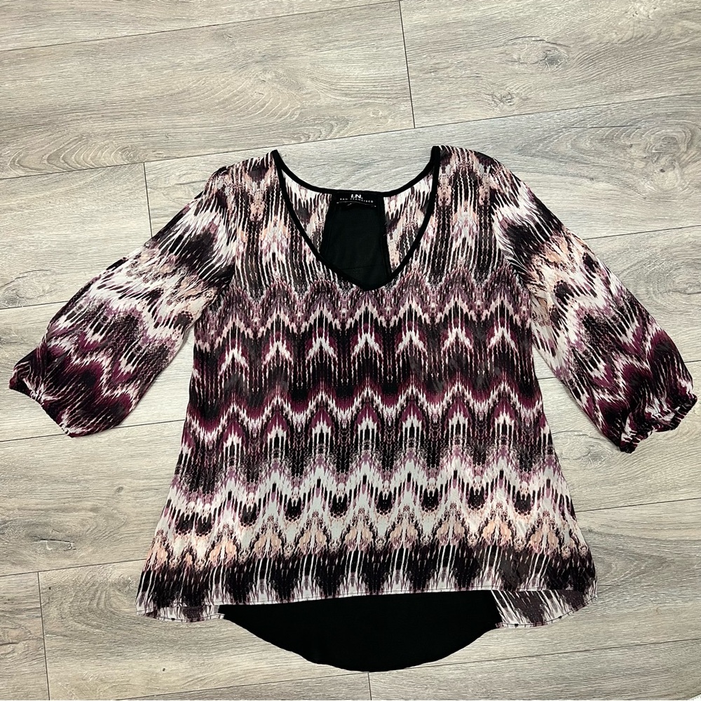 I.N. San Francisco Sheer Blouse 3/4 Sleeve Arm Window Purple Zig Zag Size Small